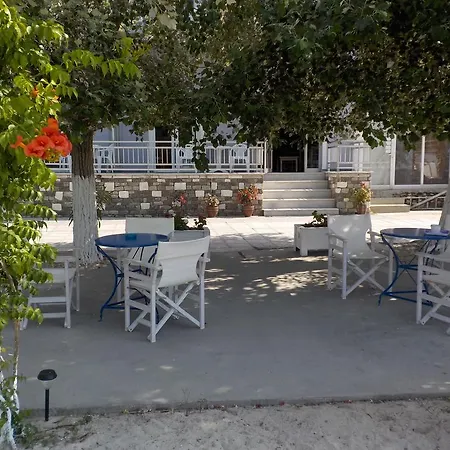 Отель Hotel Prinos *