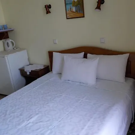 Hotel Prinos * Принос