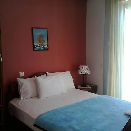 Отель Hotel Prinos