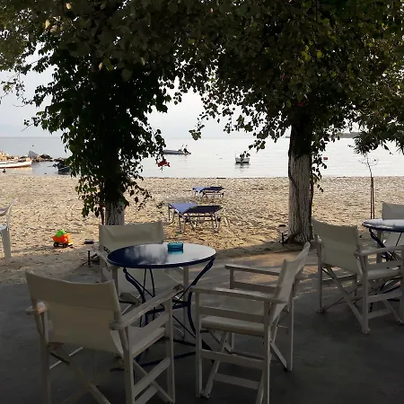 Hotel Prinos Отель *