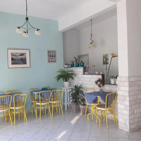 Hotel Prinos Отель